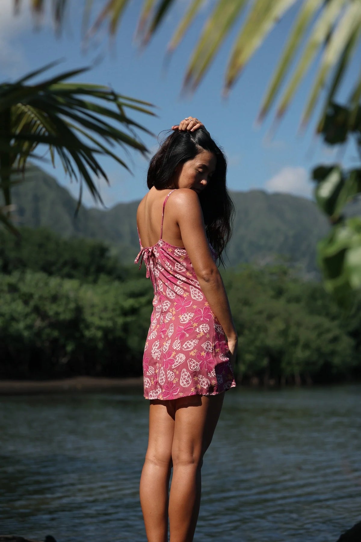 YIREH YARA DRESS - SHELLS & PUA (PINK)