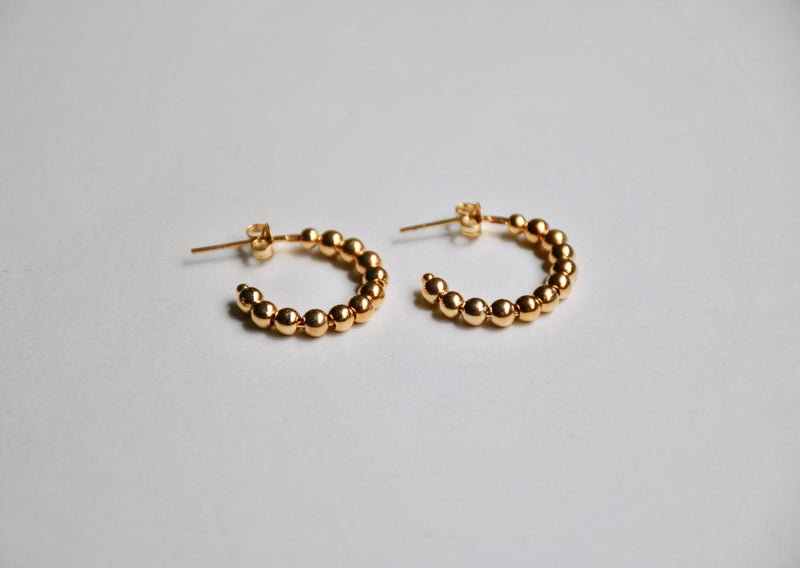 SUNDAY JEWELS - BEBE HOOPS