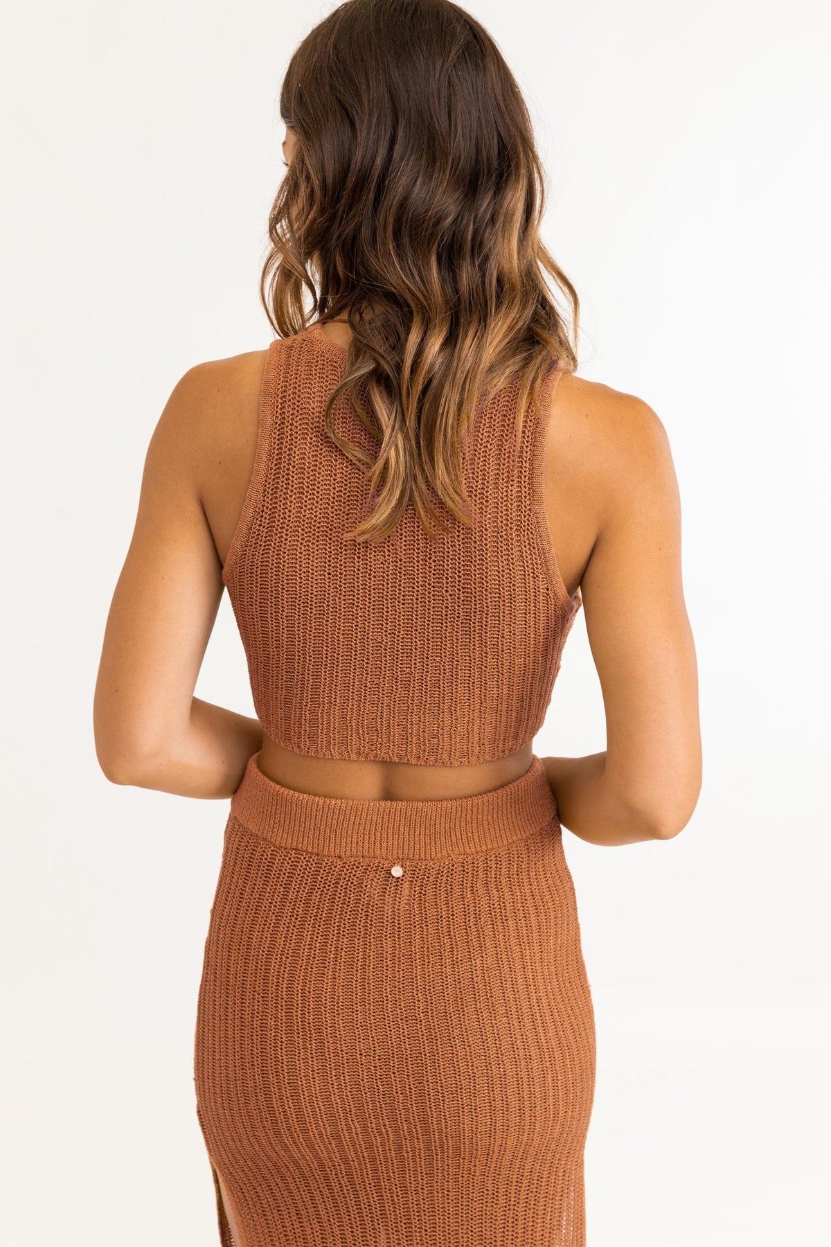 RHYTHM DESERT KNIT CROP TOP - SIENNA