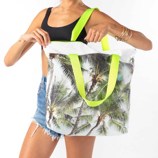 ALOHA COLLECTION DAY TRIPPER / ISLAND SWAY