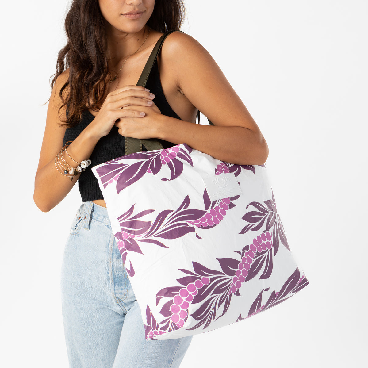 ALOHA COLLECTION DAY TRIPPER / KAUA'I MOKIHANA 23 / BERRY