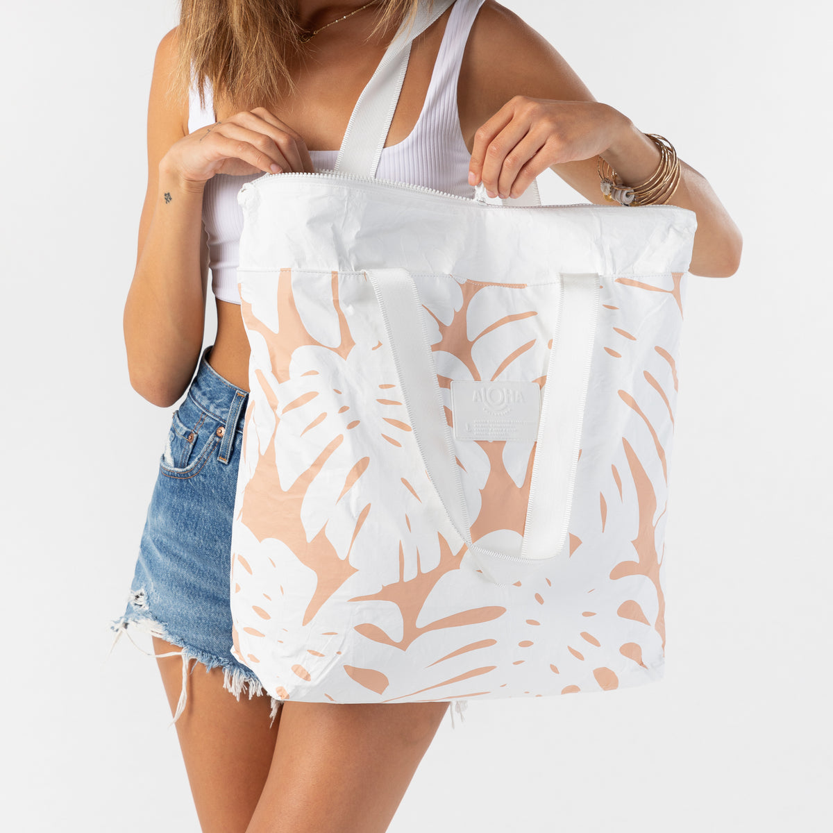 ALOHA COLLECTION DAY TRIPPER / MANOA - DESERT