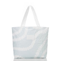 ALOHA COLLECTION DAY TRIPPER / NI'IHAU PUPU