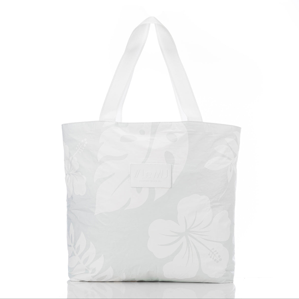 ALOHA DAY TRIPPER /  WAIPIO WHITE/MIST