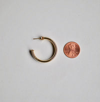 SUNDAY JEWELS - EMILY HOOPS