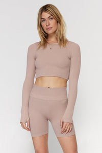 SPIRITUAL GANGSTER SEREME SEAMLESS TWIST BACK LONG SLEEVE - ROSE TAUPE