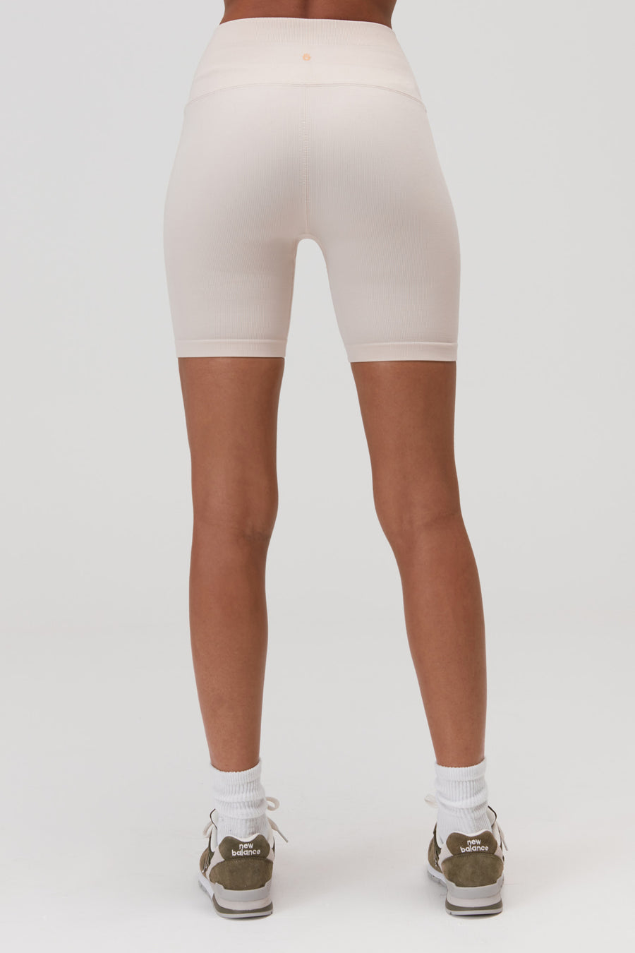SPIRITUAL GANGSTER SEAMLESS BIKER SHORT - OATMEAL
