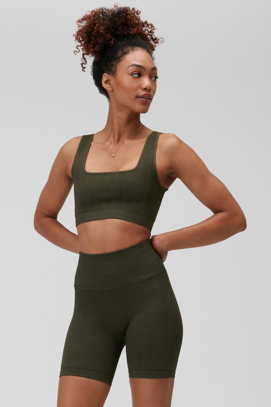 SPIRITUAL GANGSTER AMARA SEAMLESS WIDE RIB BRA - LEAF