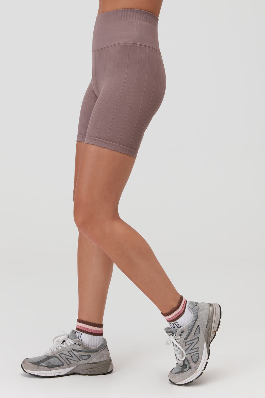 SPIRITUAL GANGSTER AMARA WIDE RIB SEAMLESS BIKER SHORTS- RICH MAUVE