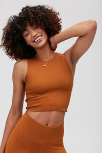 SPIRITUAL GANGSTER SERENE SEAMLESS TWIST BACK TANK - NUTMEG