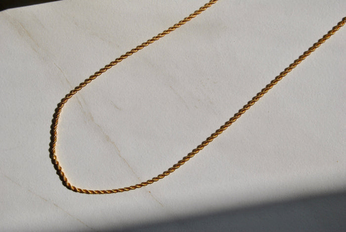 SUNDAY JEWELS - KYLEE CHAIN NECKLACE - 18"