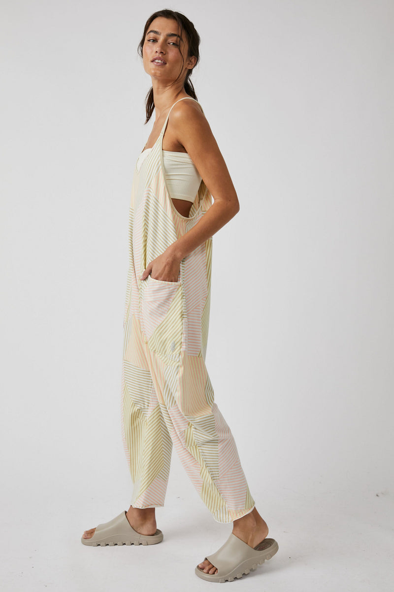Peach & Off-White Printed Jumpsuit, Designer Indian Jumpsuit For Women –  VitansEthnics