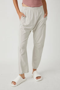 FREE PEOPLE MOVEMENT HOT SHOT PANTS - GREEN SMOKE 4344