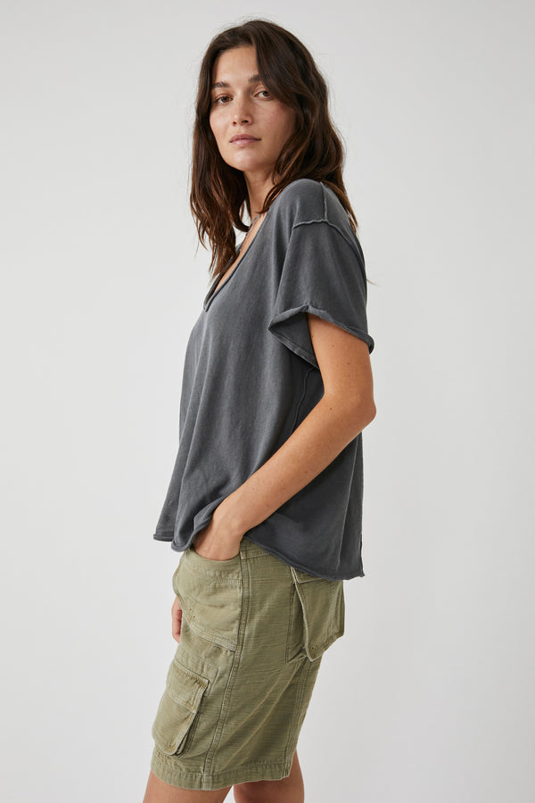 FREE PEOPLE DYLAN TEE - CHARCOAL 6660