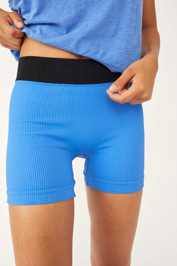 FREE PEOPLE MOVEMENT SEAMLESS SHORT - ICARUS 2566