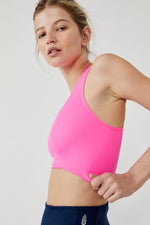 FREE PEOPLE MOVEMENT FREE THROW CROP - TROPICAL PINK 6007
