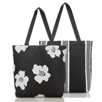 ALOHA COLLECTION REVERSIBLE TOTE / PUA / WHITE/BLACK