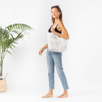 ALOHA COLLECTION REVERSIBLE TOTE / TOWN - DIM SUM