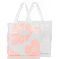 ALOHA COLLECTION  REVERSIBLE TOTE / WAIPIO MELON/WHITE