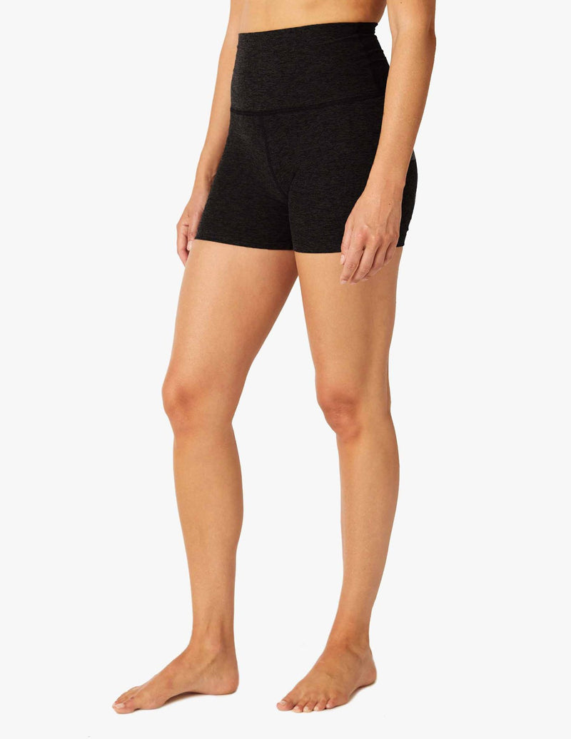 BEYOND YOGA SPACEDYE ALL FOR RUN SHORT - DARKEST NIGHT SD5067
