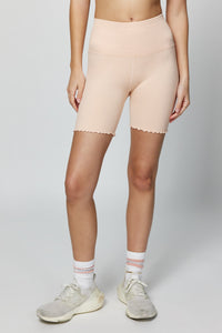 SPIRITUAL GANGSTER SEAMLESS RUFFLE BIKER - DUST PINK