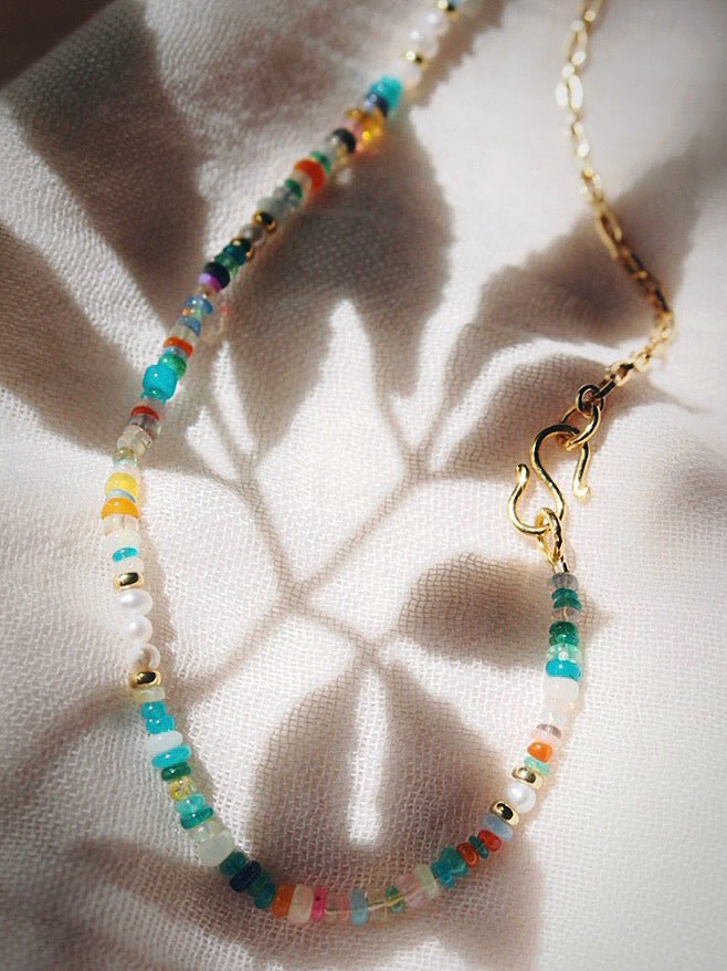 KE ALOHA JEWELRY ASYMMETRICAL MIXED OPAL & GOLD CHAIN NECKLACE - HAU'OLI