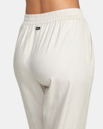 RVCA NEW YUME BEACH PANTS - OAT