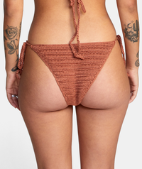 RVCA WESTSIDE CHEEKY - UBC