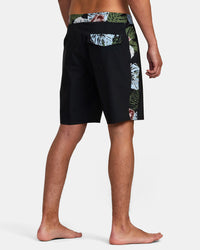 RVCA HAWAII MONSTERA 2.0 APEX 19" ELASTIC BOARDSHORTS - BLK