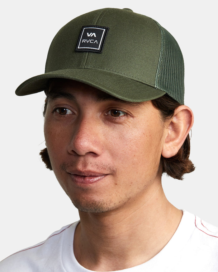 RVCA STATION TRUCKER HAT - GRN