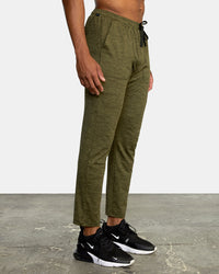 RVCA CABLE SWEATPANTS - OLV