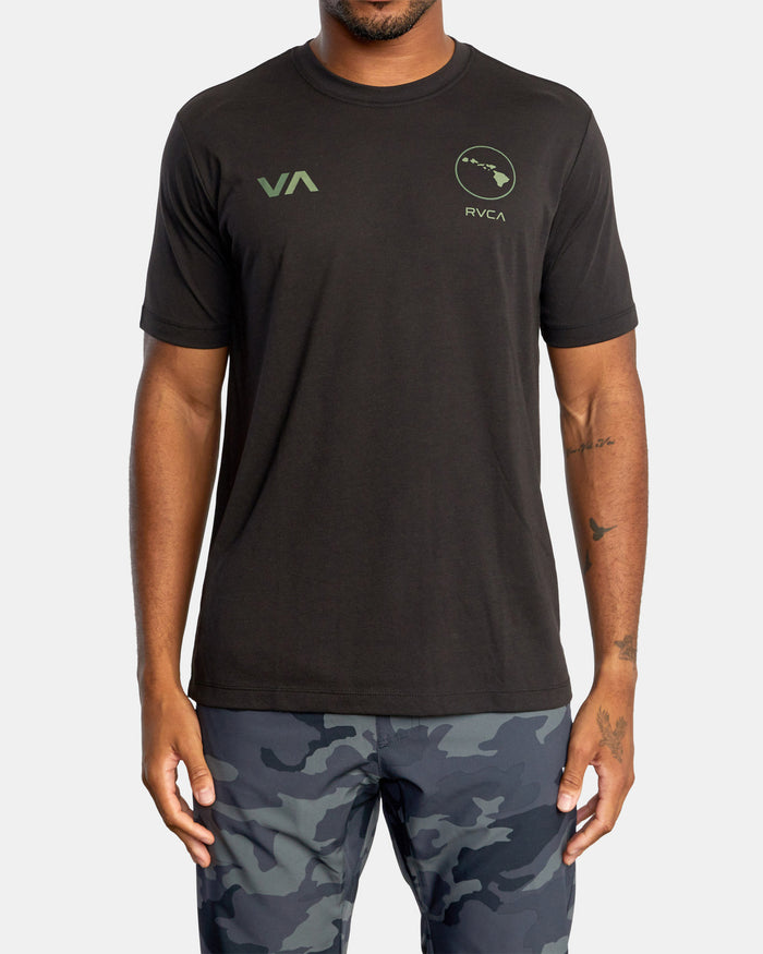 RVCA VA HAWAII TEE - BLK