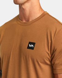 RVCA 2X TEE - TOB