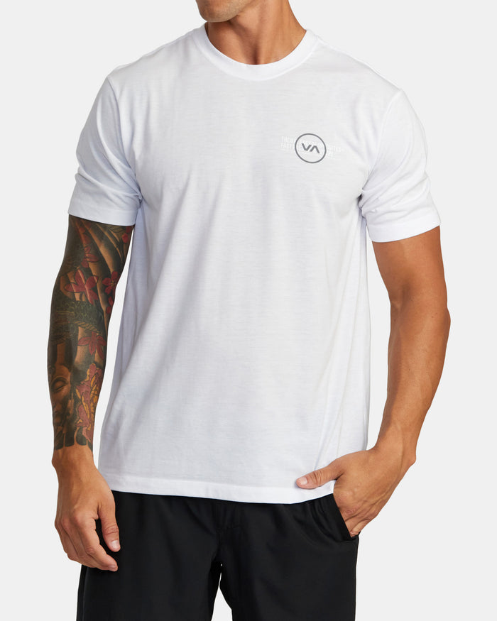 RVCA VA LEVELS SHORT SLEEVE T SHIRT - WHT