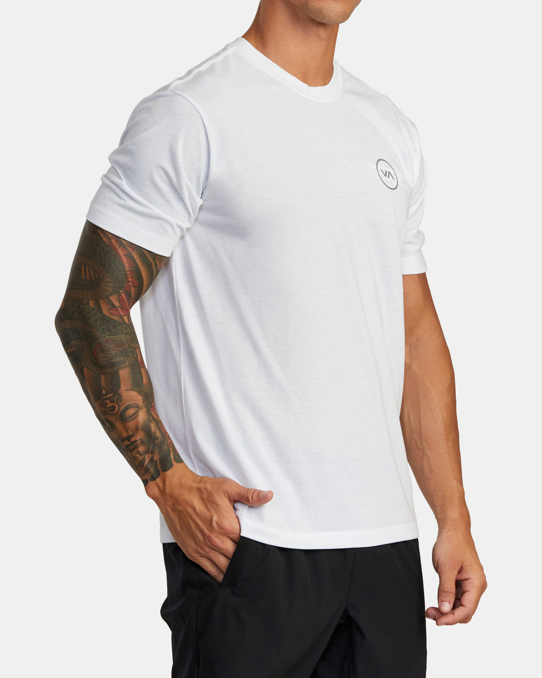 RVCA VA LEVELS SHORT SLEEVE T SHIRT - WHT