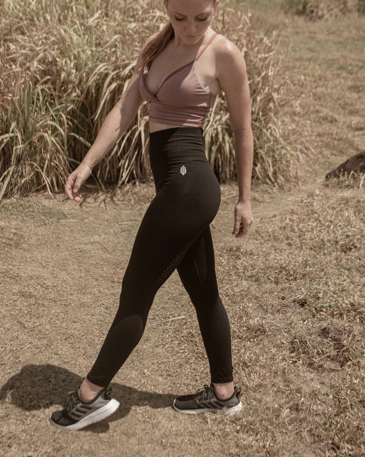 FREE PEOPLE MOVEMENT GOOD KARMA LEGGINGS - BLACK