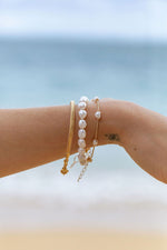 KE ALOHA JEWELRY GOLD PEARL HEART BRACELET - KU'UIPO