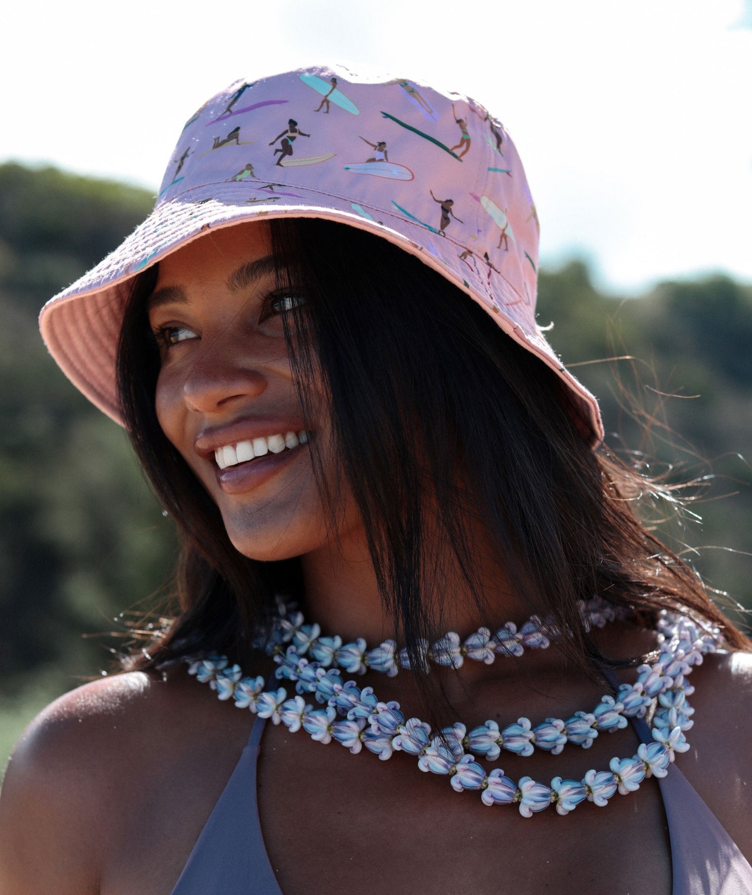 TAG ALOHA CO REVERSIBLE BUCKET HATS - QUEENS OF WAIKIKI – Work It Out