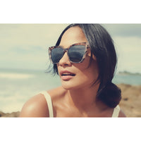 I-SEA ALOHA FOX - BLONDE TORT/SMOKE