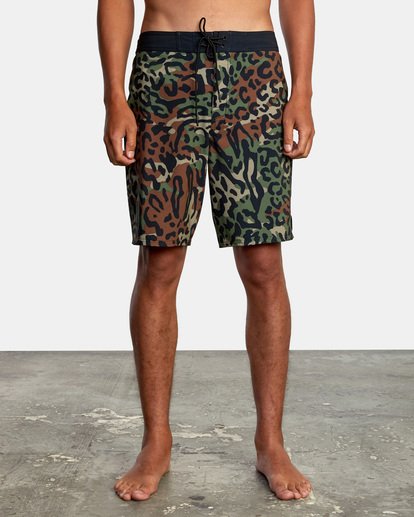 RVCA VA TRUNK PRINT BOARDSHORTS 19"