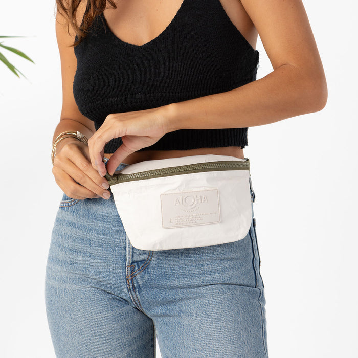 ALOHA COLLECTION MINI HIP PACK / MONOCHROME / SANDSTONE