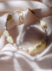 KE ALOHA JEWELRY PEARL PIKAKE FLOWER BEAD BRACELET - MELE