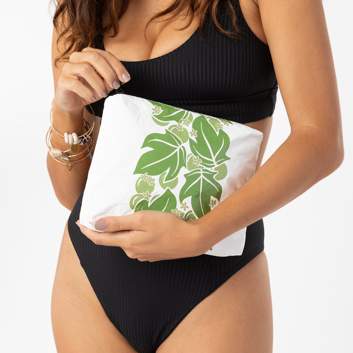 ALOHA COLLECTION SMALL / MOLOKA'I KUKUI 23