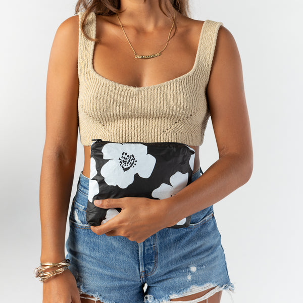 ALOHA COLLECTION SMALL / PUA / WHITE/BLACK