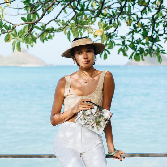 ALOHA COLLECTION SMALL / ISLAND SWAY