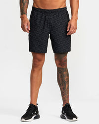 RVCA YOGGER STRETCH ATHLETIC SHORTS 17' - KTE9