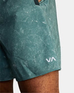 RVCA YOGGER STRETCH ELASTIC SHORTS 17" - WEJ8