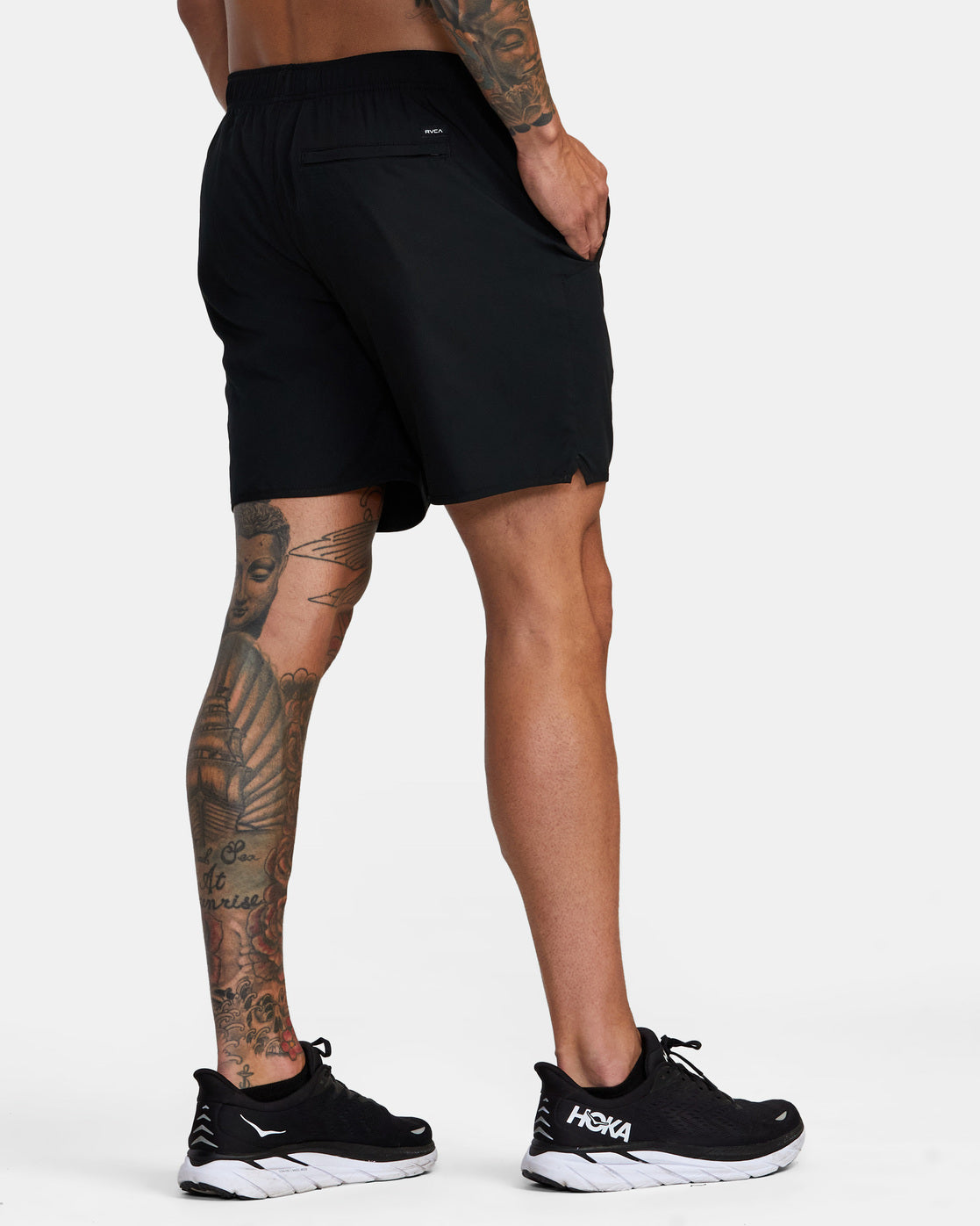 RVCA YOGGER IV SHORT - BLK