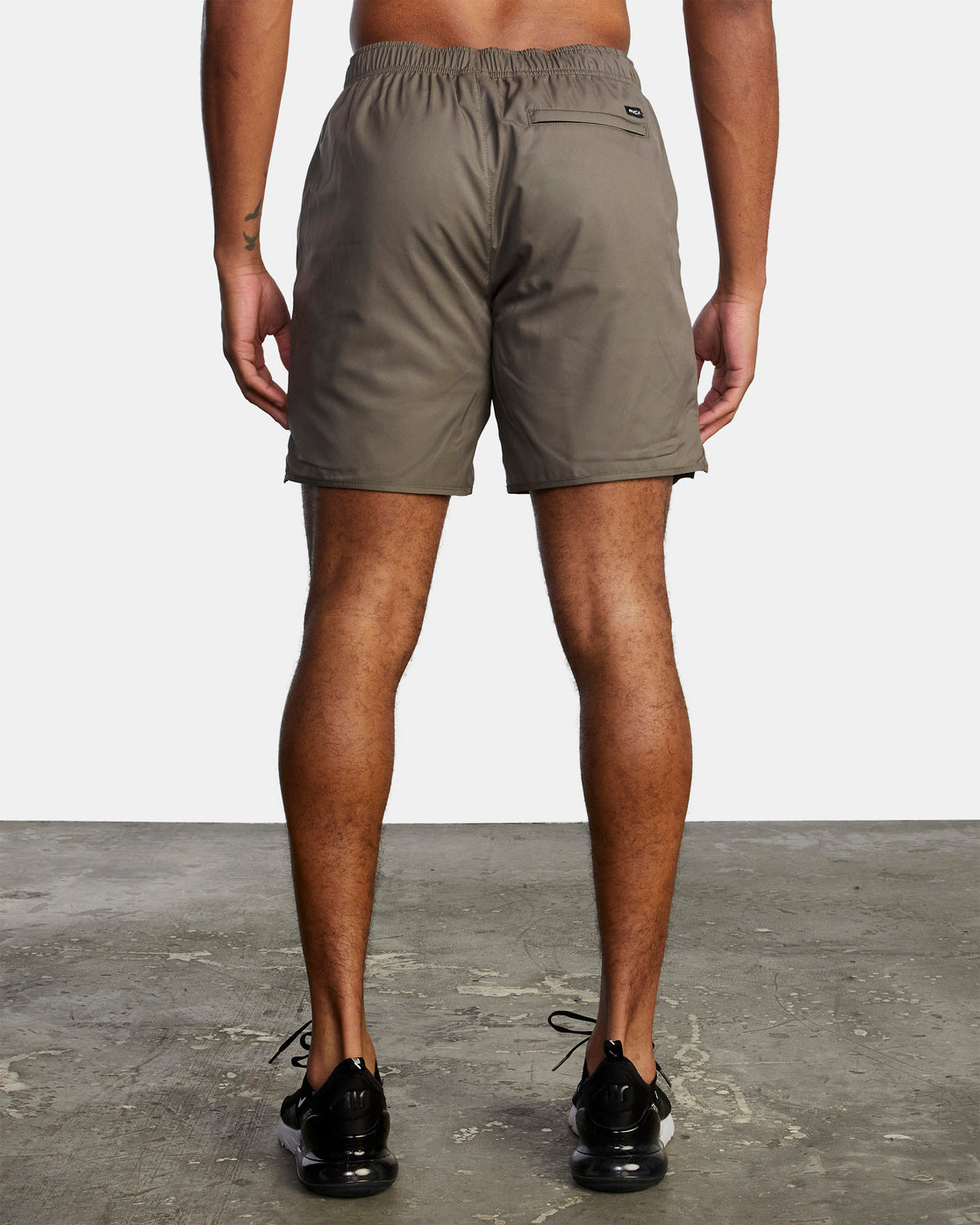 IV RVCA It MSH YOGGER – Out - Work SHORT