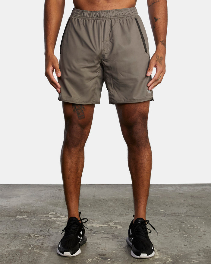 RVCA YOGGER IV SHORT - MSH